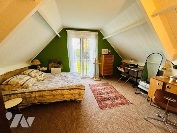 Vous cherchez une maison alliant modernité, confort et charme ? Venez découvrir cette superbe m...