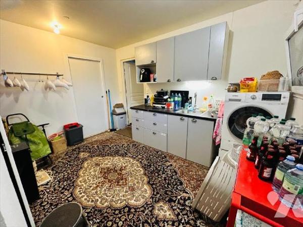 Vous cherchez une maison alliant modernité, confort et charme ? Venez découvrir cette superbe m...