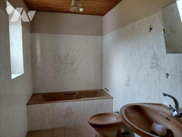 CENTRE VILLE - MAISON 3 PIECES - 84 M²