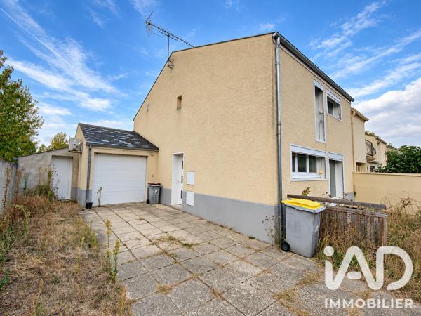 Maison à vendre 5 pièces 103 m² Saint-Pierre-lès-Nemours