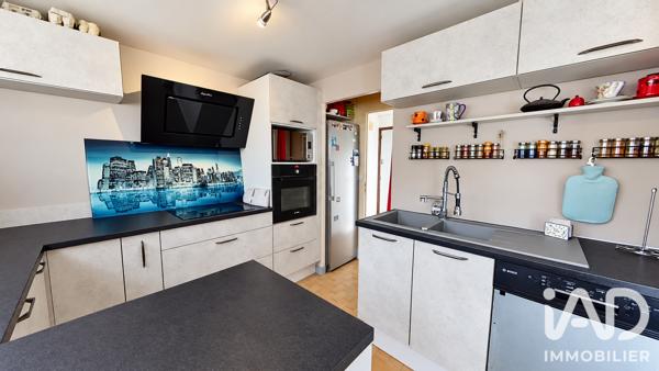Maison à vendre 5 pièces 103 m² Saint-Pierre-lès-Nemours