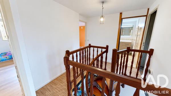 Maison à vendre 5 pièces 103 m² Saint-Pierre-lès-Nemours