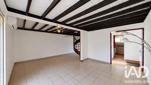 Maison à vendre 5 pièces 103 m² Saint-Pierre-lès-Nemours