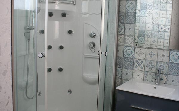 Immeuble à vendre    8 pièces •  Sainte-Maure-de-Touraine