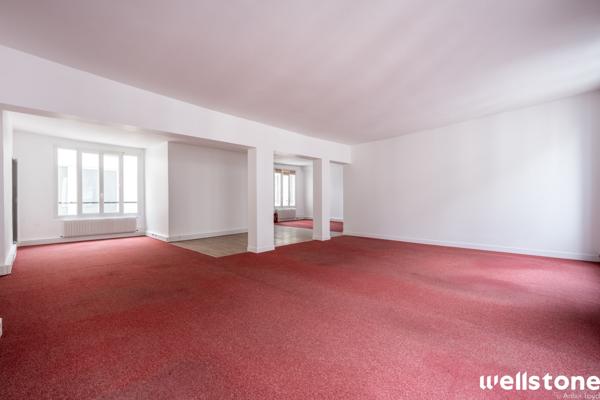 Bureaux à louer à PARIS 75011
