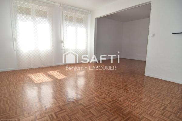 Appartement T4 lumineux avec balcon – Quartier bibliothèque
