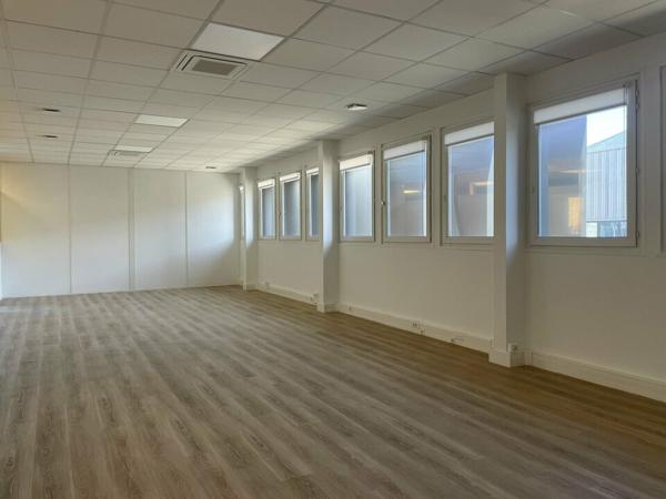 À LOUER - LE HAVRE - BUREAUX - 60 m²