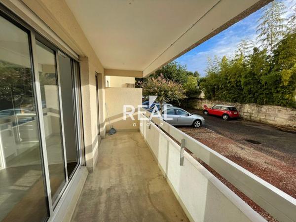 Appartement 4 pièces de 80 m² à louer à Bordeaux – Le Lac