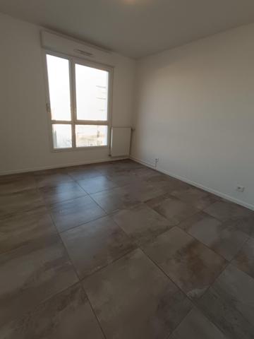 Magnifique Appartement 4P 3CH dans Très Belle Résidence de 2016 à qqs mn à pied de la Gare RER