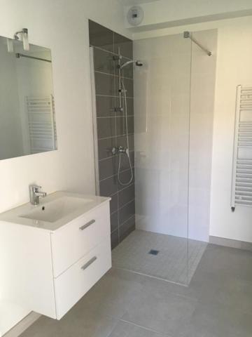 Maison à louer 5 pièces - 123 m²