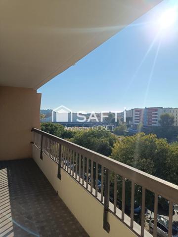 appartement 94m2 , 4P traversant lumineux , balcon, terrasse , cave, 2 salle d'eau ,3wc
