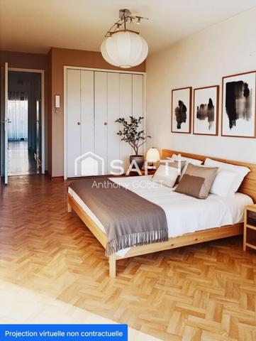 appartement 94m2 , 4P traversant lumineux , balcon, terrasse , cave, 2 salle d'eau ,3wc