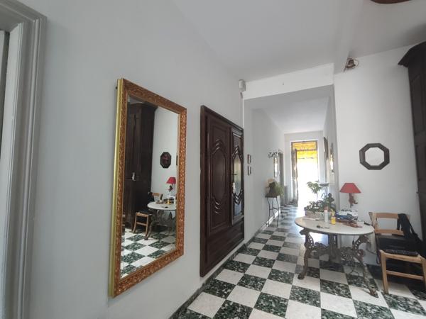 À vendre - Maison bourgeoise, 9 pièces située à Condom (32100)