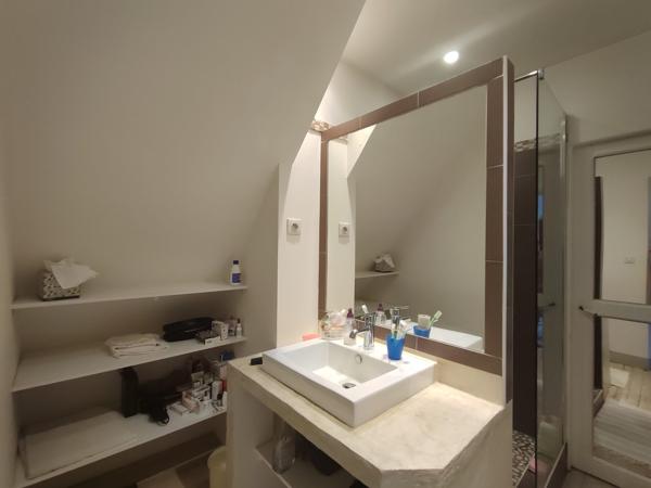 À vendre - Maison bourgeoise, 9 pièces située à Condom (32100)