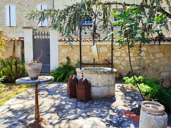 À vendre - Maison bourgeoise, 9 pièces située à Condom (32100)