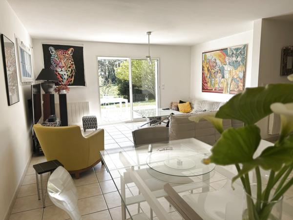 Auray (56400) MAISON 4 CHAMBRES VUE DEGAGEE SUR LA NATURE