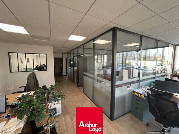NEUVILLE SUR SAÔNE | BUREAUX A LOUER