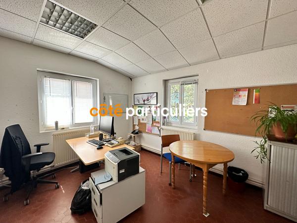 Vente Local commercial900 m² - CHASPINHAC (43700)