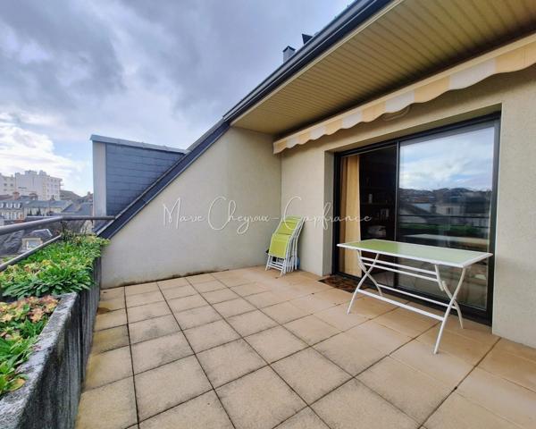 Appartement T3 à vendre : dernier étage, terrasse et garage - Centre-ville - BRIVE LA GAILLARDE (19)