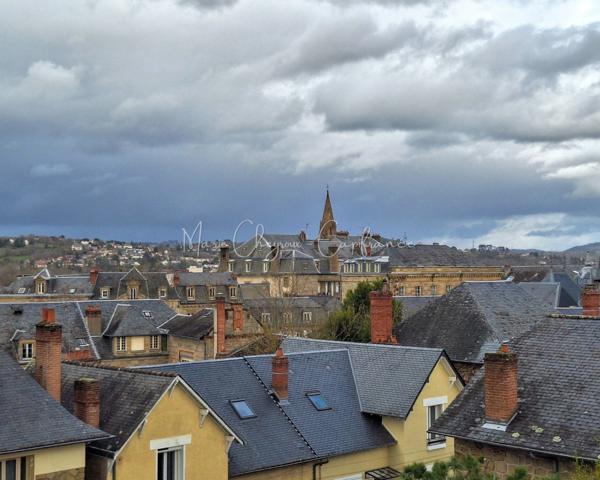 Appartement T3 à vendre : dernier étage, terrasse et garage - Centre-ville - BRIVE LA GAILLARDE (19)