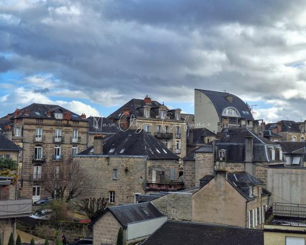 Appartement T3 à vendre : dernier étage, terrasse et garage - Centre-ville - BRIVE LA GAILLARDE (19)