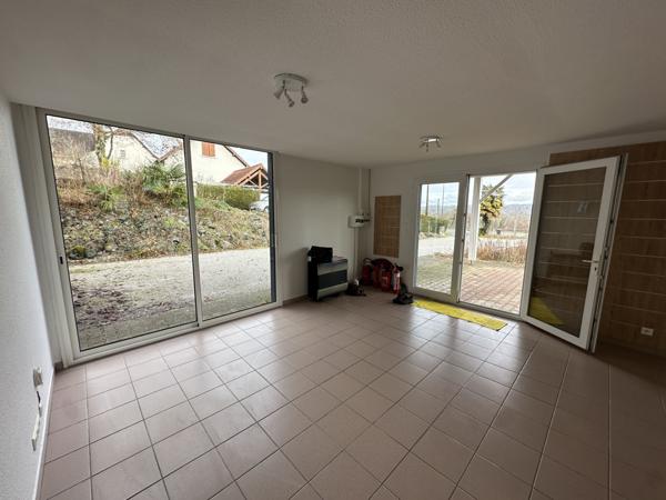 Oloron-Sainte-Marie (64400) Local d'activité très bien exposé