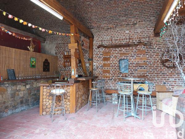 Maison 11 pièces de 284 m² à Ham (80400)