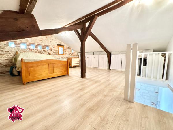 Maison dans le bourg médiéval. Penne-d'Agenais (47140)