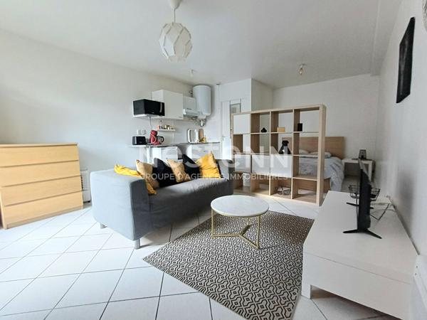 Immeuble de 6 appartements en centre-ville d'Etampes à 400m de la gare RER C et TER direct Paris Austerlitz en 30 minutes.