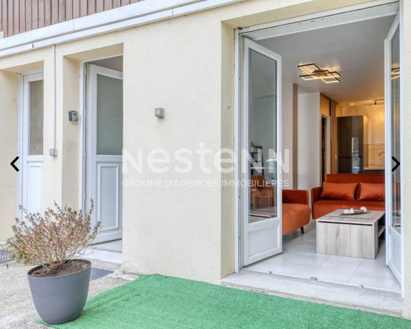 Immeuble de 6 appartements en centre-ville d'Etampes à 400m de la gare RER C et TER direct Paris Austerlitz en 30 minutes.