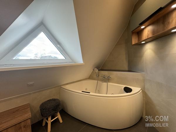 3%COM Très belle maison avec piscine sur 8 ares  Hochfelden (67270)