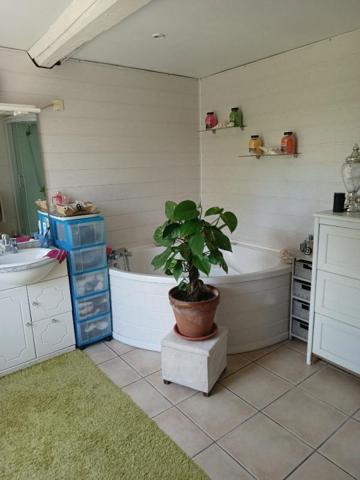 Maison  5 pièce(s) 185 m2