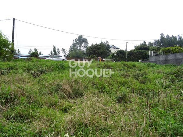 Terrain constructible 1700m2 - Tampon 22Pk