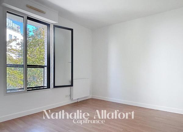 MAISON DE 4 PIECES AVEC JARDIN ET 2 PARKINGS - CHATILLON (92)