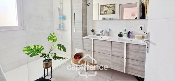 Maison à vendre 4 pièces + garage LA GARDE (83)