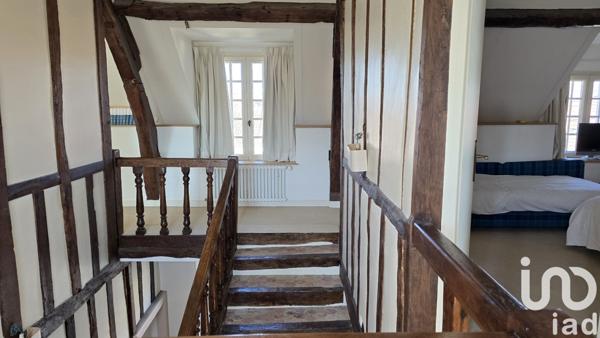 Maison 7 pièces de 223 m² à Freneuse (78840)