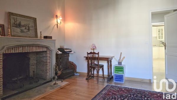 Maison 7 pièces de 223 m² à Freneuse (78840)