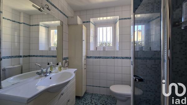 Maison 7 pièces de 223 m² à Freneuse (78840)