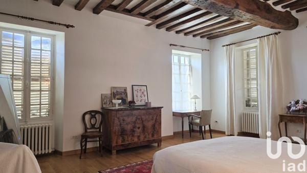 Maison 7 pièces de 223 m² à Freneuse (78840)