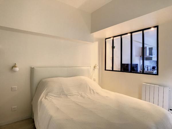 Appartement Issy Les Moulineaux 1 pièce(s) 32 m2 vendu loué, special investisseur.