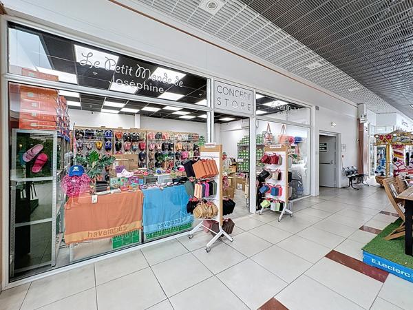 Ghisonaccia (20240) Fonds de commerce à vendre - Centre commercial Ghisonaccia - 100 000€