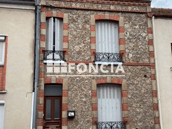 Location Maison 3 pièces 110.94 m² - 21 RUE DU FAUBOURG DE PARIS Montmirail 51210