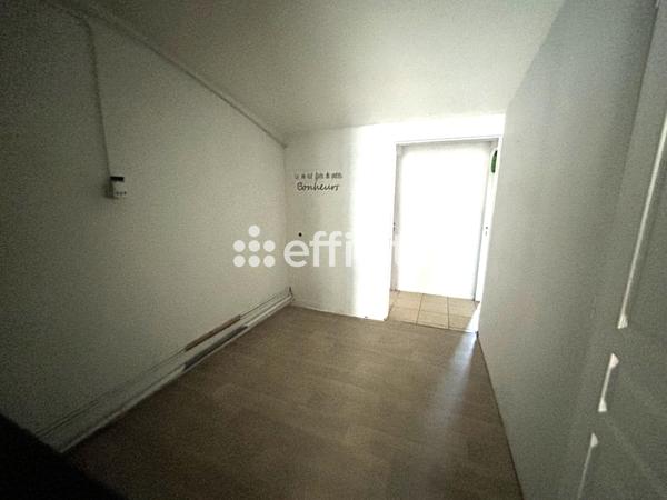 Immeuble 4 pièces - 170 m² Exclusivité efficity