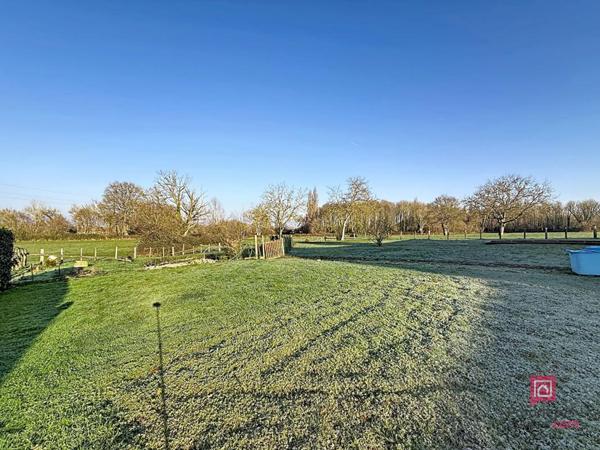 Proche Bonnetable, longère de 225 m2 dans bel environnement