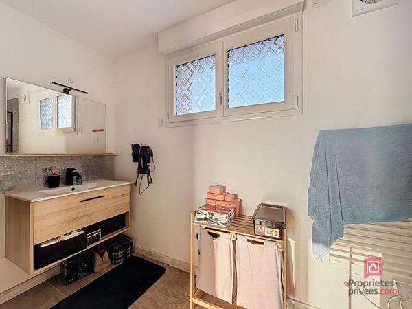 Proche Bonnetable, longère de 225 m2 dans bel environnement