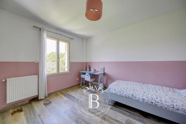 Noisy-le-Roi, Maison 7 Chambres -  173 m² à vendre