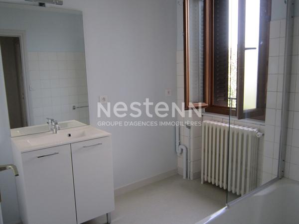 Maison * 115 M² * 19200 Ussel * 821  € * 30  € * 851  €