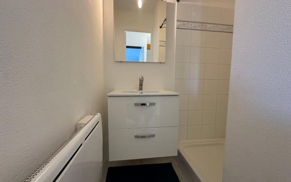 Maison à vendre    2 pièces • 32 m2 La Seyne-sur-Mer