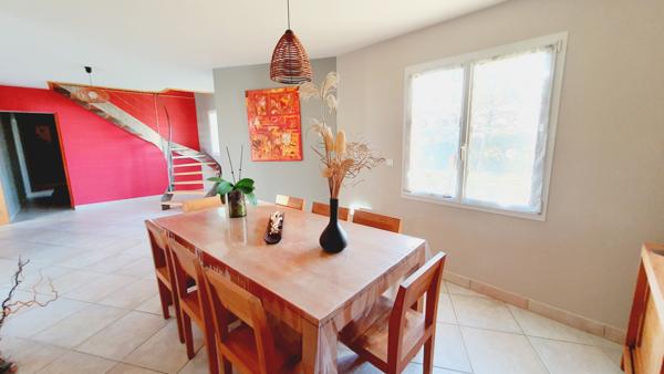 MAISON INDEPENDANTE 4 CHAMBRES