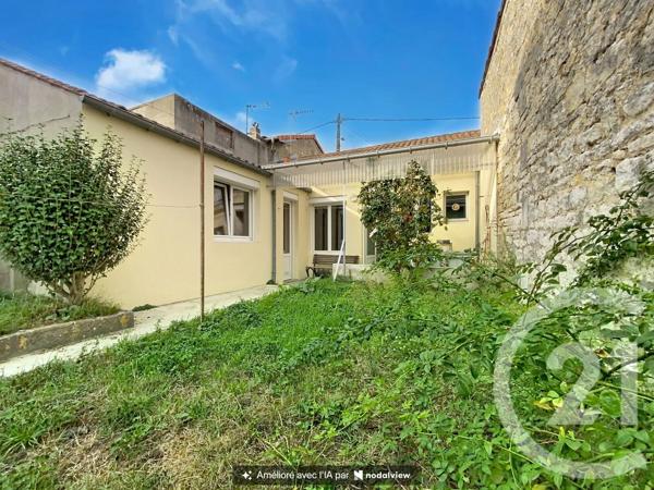 Maison à vendre  3 pièces - 78,76 m 2   ROCHEFORT  - 17